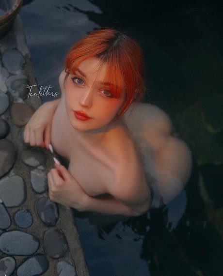 tenletters pornographic model picture