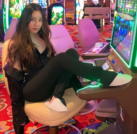 Olivia Sui perfect star gallery