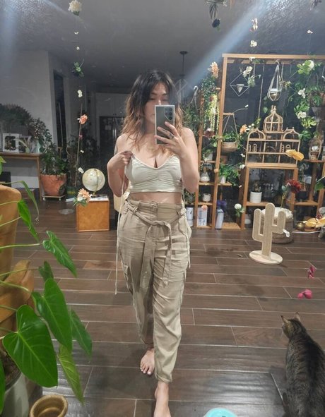 AvaGG star hd gallery