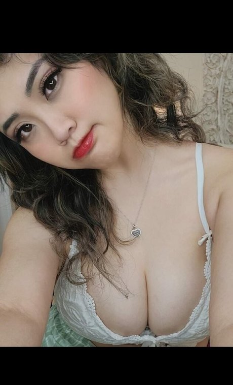 Angeldonn model art gallery