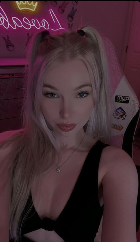 famous onlyfans hot nude pics