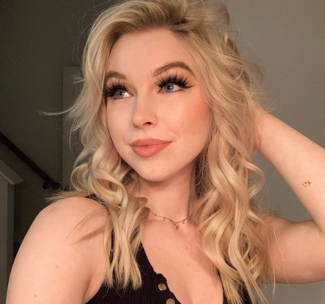 young asian onlyfans sexy naked galleries