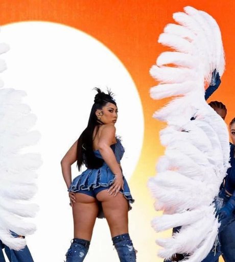 Kali Uchis model exclusive galleries