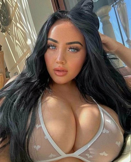 brunettebabiii sexy actress photo