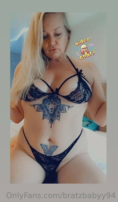 bratzbabyy94 pornographic model picture
