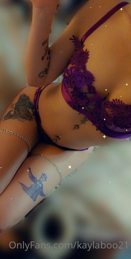 kaylaboo21 adult model image