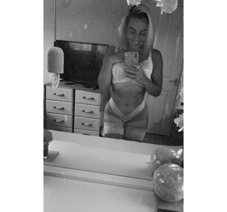 teen natural tits onlyfans hot porn images