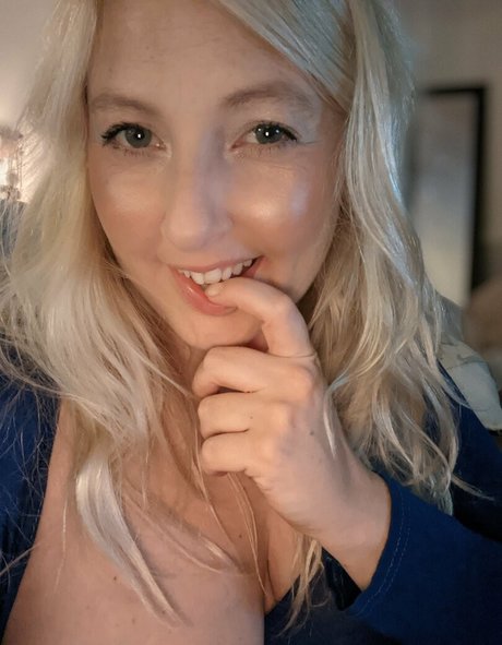 milf orgasm onlyfans beautiful naked galleries