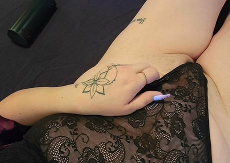 bhunny19 pornstar nudes pics