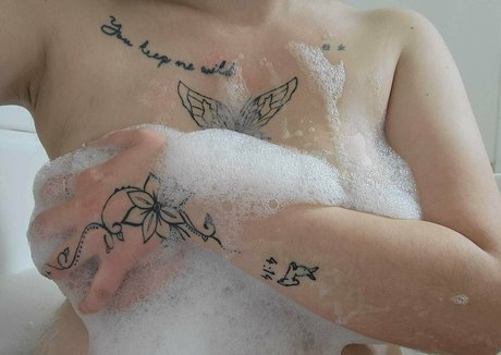 bhunny19 adult actress img