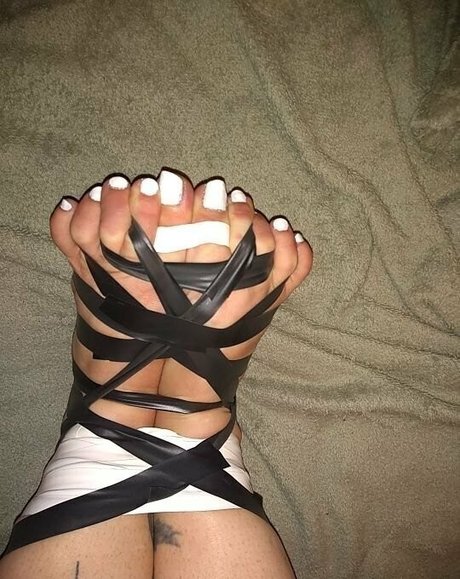 girl on girl onlyfans hot naked pictures