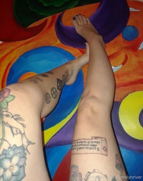 ferralynriver pornographic actress photos