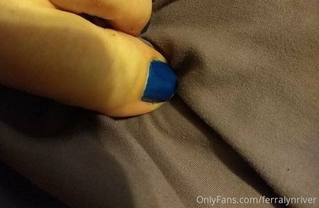 ferralynriver nude star pics