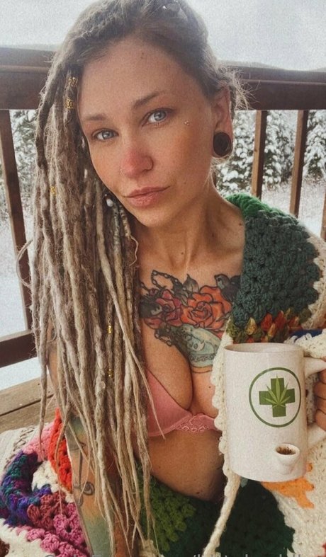 teen footjob onlyfans sex image