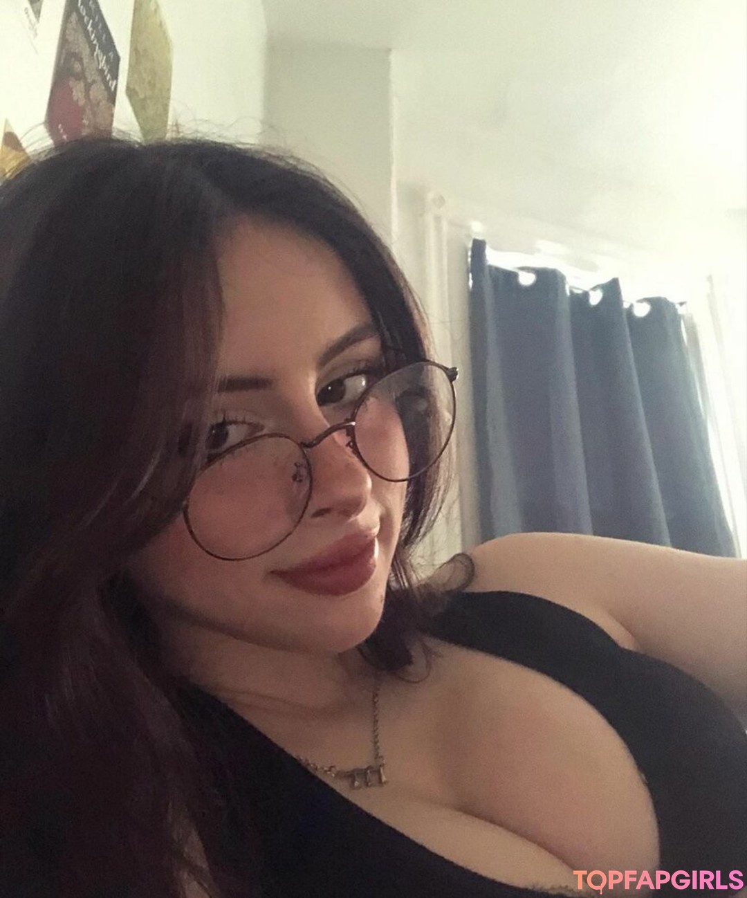 Liv Littlelivbug nudes actress pic