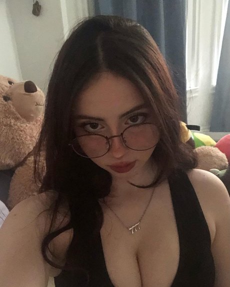 Liv Littlelivbug nice actress pic