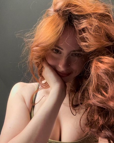 Liv Littlelivbug exclusive pornstar galleries