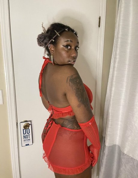 thothead hot actress galleries