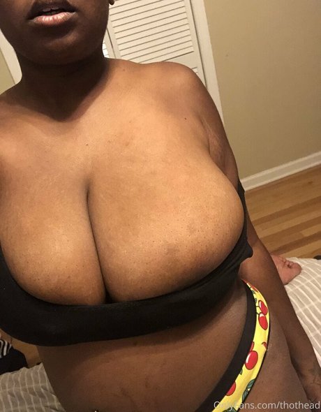 thothead nude actress image