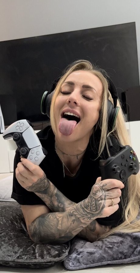 Indi x Northwest pornstar art photo