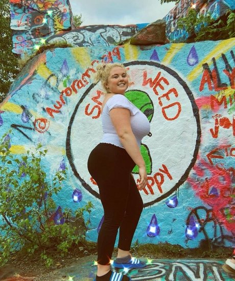 mother daughter onlyfans hot nude gallery