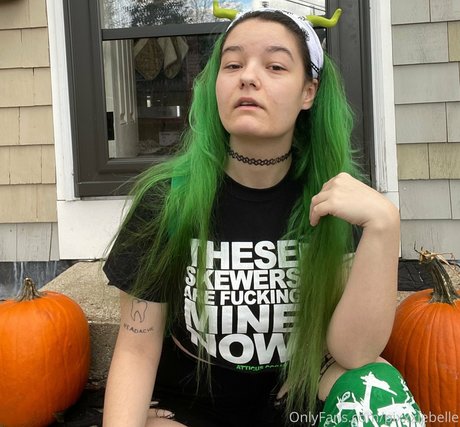 pixxxiebelle profile pic