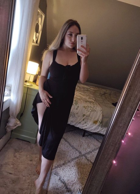 Julia tv pornstar sexy pic