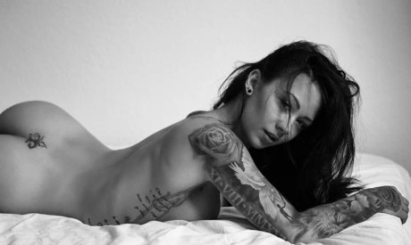 inked nadine model art pictures