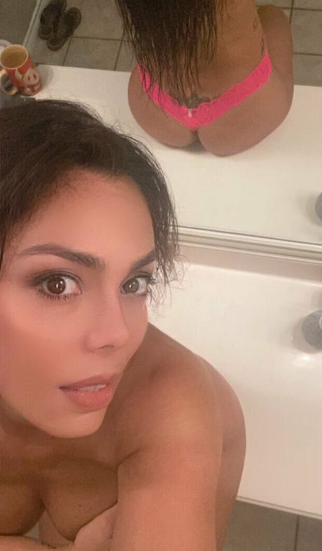 horny mature onlyfans nudes photos