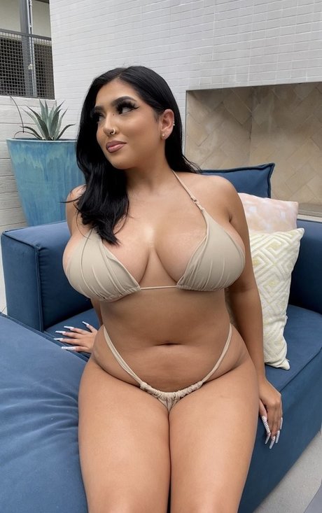 lyncocoo free pornstar pic