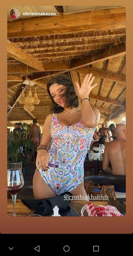 Cyn Thia Kha Lifeh pornstar nude pics