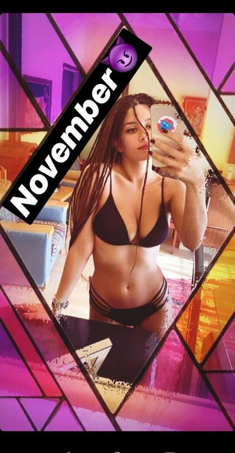 Cyn Thia Kha Lifeh high quality star gallery