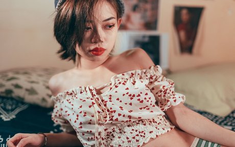 hairy granny onlyfans beautiful photos