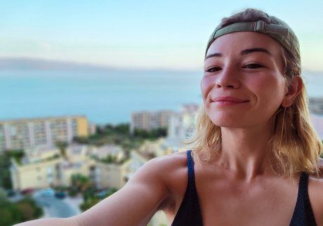 Emma littleTs star free pics