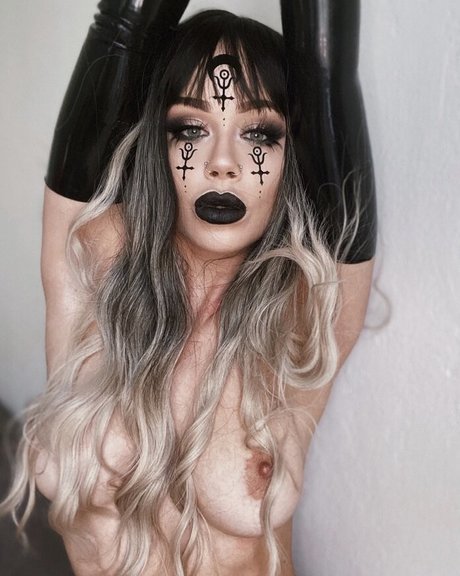 Ophelia Overdose pornstar pictures