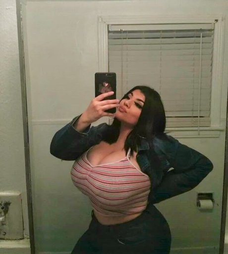 Kim Rose naked model gallery