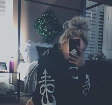 SJ Valenz model hd pic