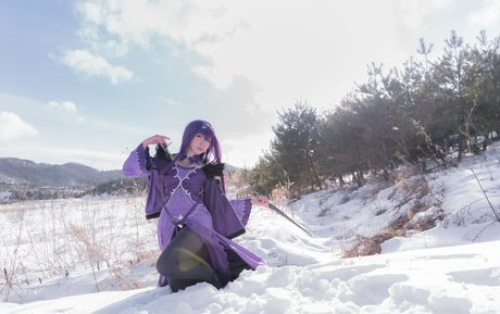 Akicoser pornstar top picture