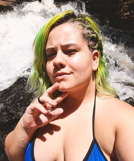 Karol Lannes pornstar free pics