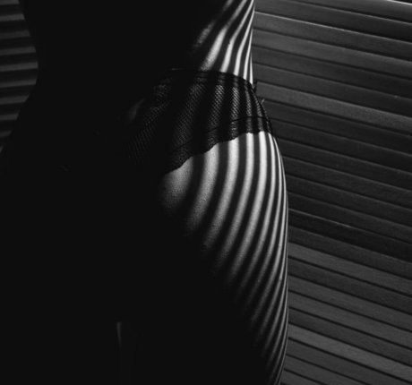 small dick shemale onlyfans art nude gallery