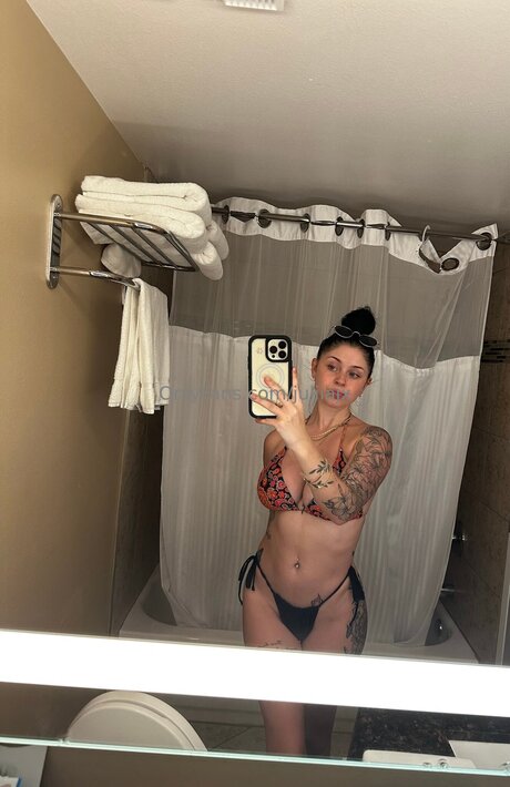 juliiajx star erotic pics
