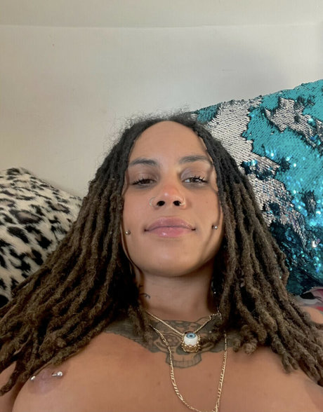 fisting onlyfans beautiful naked images