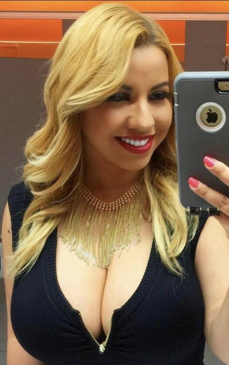 gloryhole princess onlyfans porno pic