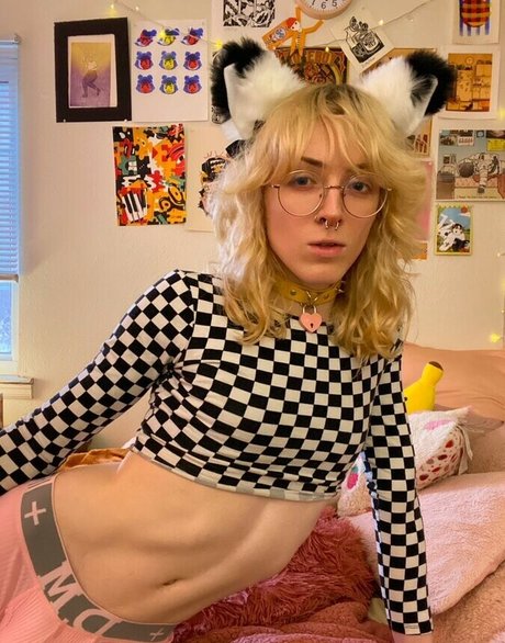 asian femboy onlyfans sexy photos