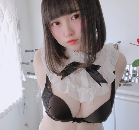 InterneCHUidol perfect model images