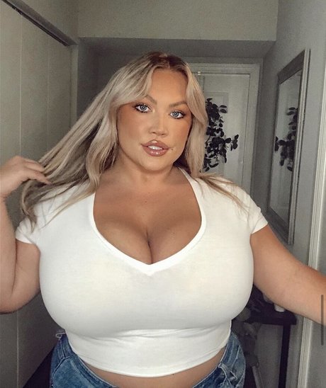 blonde bikini onlyfans erotic image