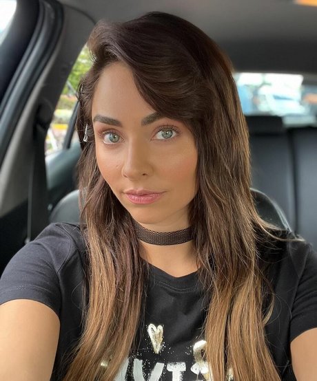 Claudia Martin pornstar exclusive photos
