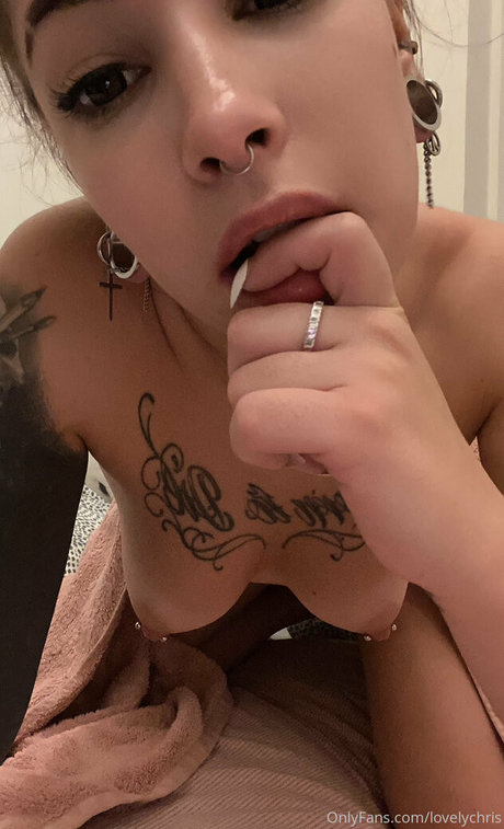 pattaya ladyboy onlyfans naked photo
