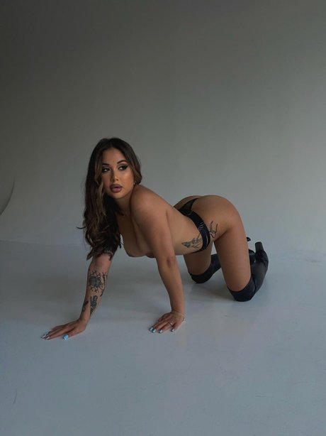 giant onlyfans hot nude img