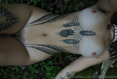 Poppie perfect pornstar photo